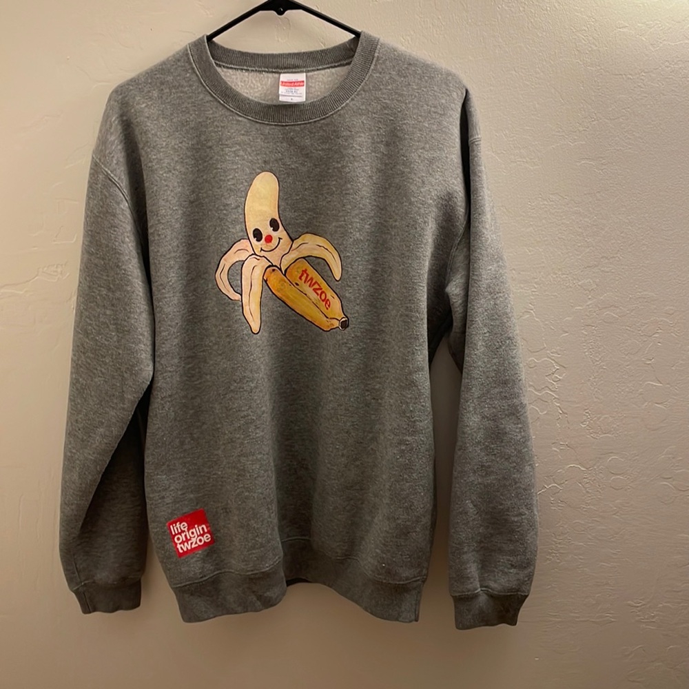 Grey Graphic Sweatshirt